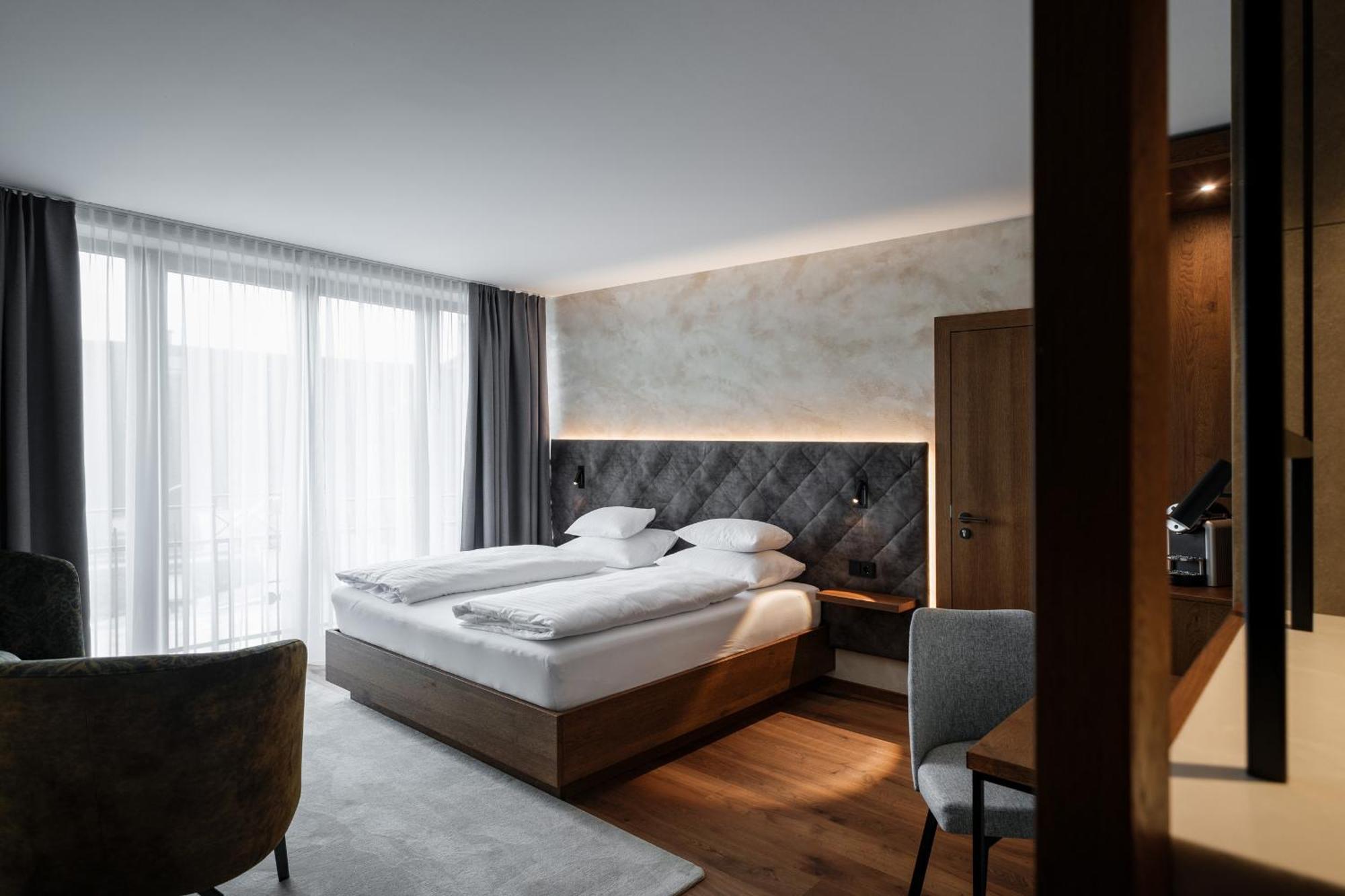 Hotel Alte Post Suedsteiermark Leibnitz Buitenkant foto